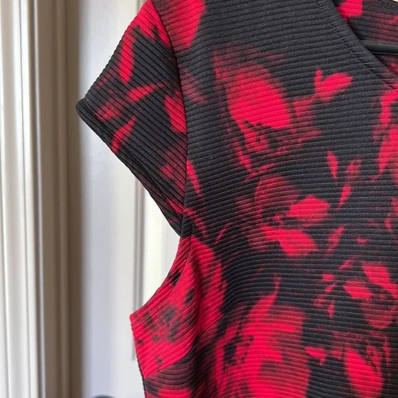 Top - Picture 2 of 5